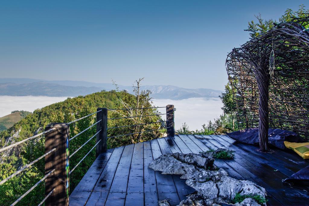 ホテルRaven'S Nest Sălciua de Jos エクステリア 写真